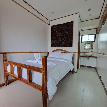The Hat Trick Hostel Basdiot Экстерьер фото