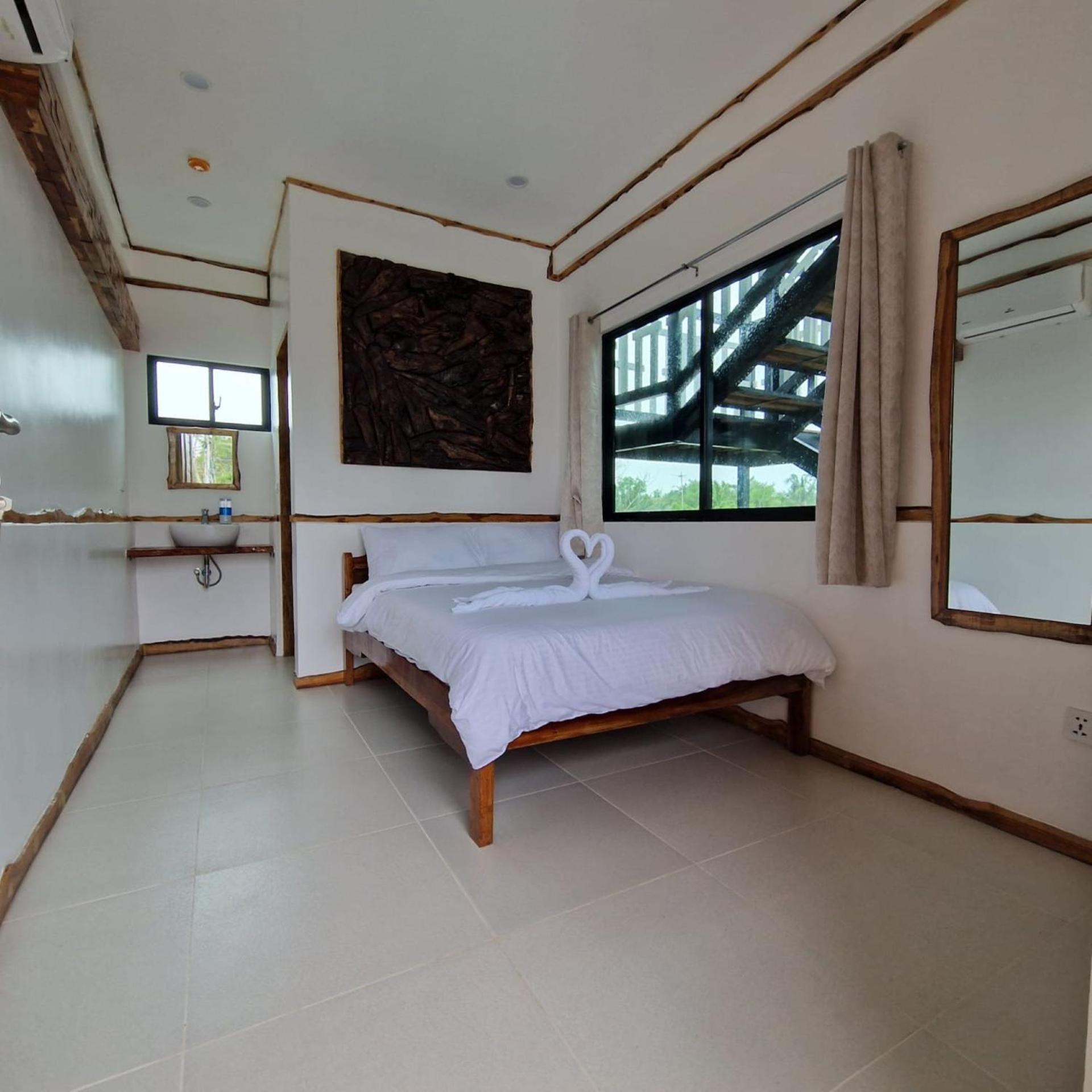 The Hat Trick Hostel Basdiot Экстерьер фото